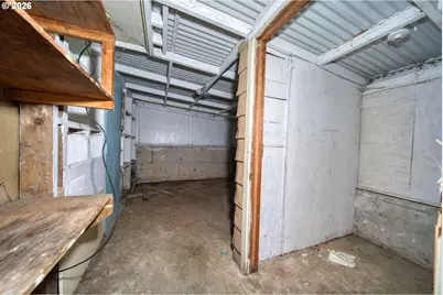 1220 N Henry St, Coquille, OR 97423 - Photo 26