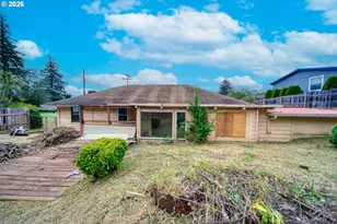 1220 N Henry St, Coquille, OR 97423 - Photo 32