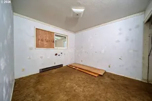 1220 N Henry St, Coquille, OR 97423 - Photo 20