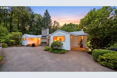 1111 SW Coronado St, Portland, OR 97219 - Photo 1