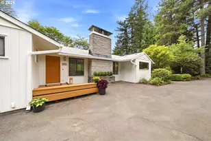 1111 SW Coronado St, Portland, OR 97219 - Photo 2