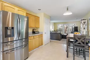 10235 SW Fulton Dr, Tualatin, OR 97062 - Photo 14