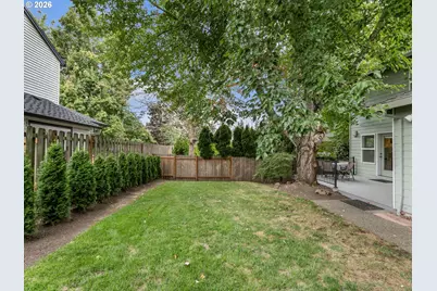 10235 SW Fulton Dr, Tualatin, OR 97062 - Photo 46