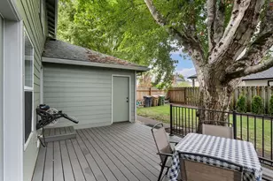 10235 SW Fulton Dr, Tualatin, OR 97062 - Photo 42