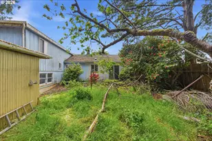 1691 Grant St, North Bend, OR 97459 - Photo 28