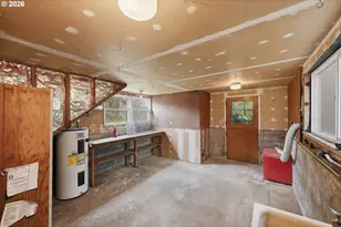 1691 Grant St, North Bend, OR 97459 - Photo 22