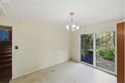 1691 Grant St, North Bend, OR 97459 - Photo 12