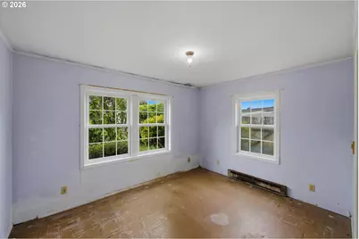 1691 Grant St, North Bend, OR 97459 - Photo 2