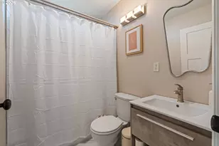 1720 E 9th St, The Dalles, OR 97058 - Photo 10