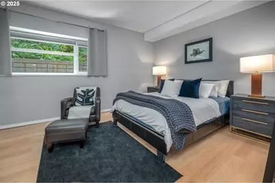 2445 NW Westover Rd #209, Portland, OR 97210 - Photo 16