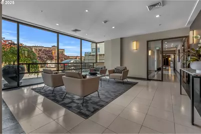 2445 NW Westover Rd #209, Portland, OR 97210 - Photo 28