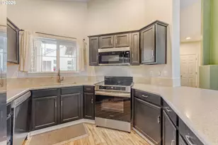 2433 NE Cafe Way, Hillsboro, OR 97124 - Photo 12