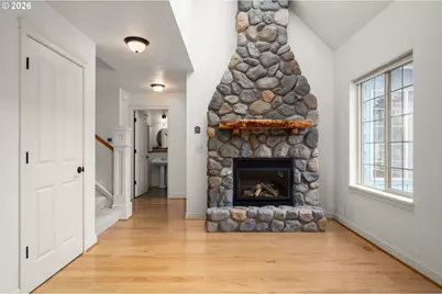 3046 Summit Sky Blvd, Eugene, OR 97405 - Photo 10
