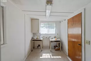 532 Limnell St, Coos Bay, OR 97420 - Photo 22