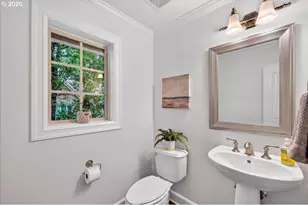 2052 NW Village Cir, Portland, OR 97229 - Photo 20