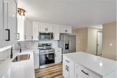 15910 NE Noble St, Vancouver, WA 98662 - Photo 14