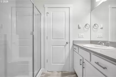 9259 E Burnside St, Portland, OR 97216 - Photo 16