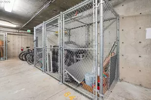 6261 NE Carillion Dr, Hillsboro, OR 97124 - Photo 42