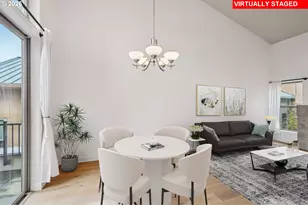 6261 NE Carillion Dr, Hillsboro, OR 97124 - Photo 8