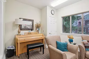 6261 NE Carillion Dr, Hillsboro, OR 97124 - Photo 34