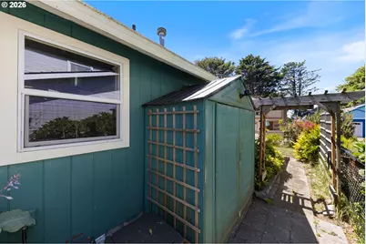 3468 NW Marine Ave, Lincoln City, OR 97367 - Photo 44