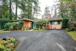 1708 Conifer Dr, Lake Oswego, OR 97034 - Photo 2