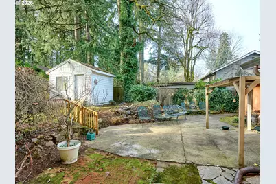 1708 Conifer Dr, Lake Oswego, OR 97034 - Photo 38