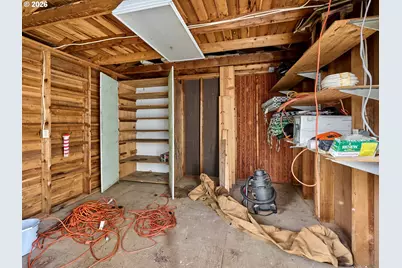 1708 Conifer Dr, Lake Oswego, OR 97034 - Photo 40