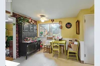 1708 Conifer Dr, Lake Oswego, OR 97034 - Photo 6