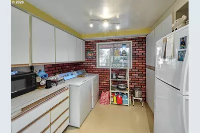 1708 Conifer Dr, Lake Oswego, OR 97034 - Photo 8