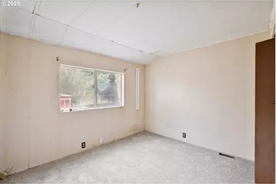 8908 NE Etna Rd, Woodland, WA 98674 - Photo 14