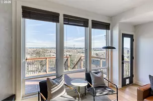 5036 SW View Point Terrace, Portland, OR 97239 - Photo 12