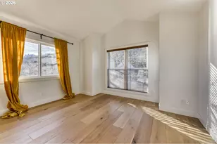 5036 SW View Point Terrace, Portland, OR 97239 - Photo 22