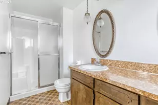 2036 NW 14th St, Gresham, OR 97030 - Photo 10