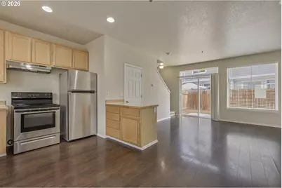 8654 NE Hyde Park Ln, Hillsboro, OR 97006 - Photo 4