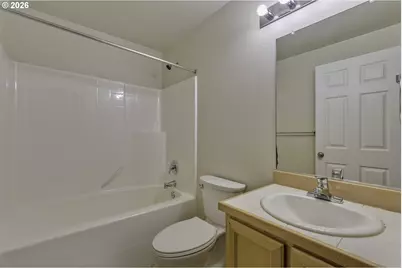 8654 NE Hyde Park Ln, Hillsboro, OR 97006 - Photo 24