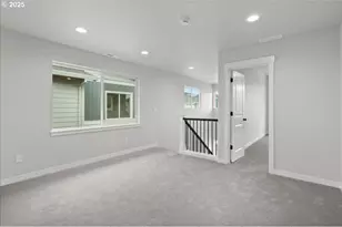 3696 SE Yonder Ln, Hillsboro, OR 97123 - Photo 4