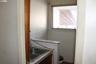 1740 Estes St, Baker City, OR 97814 - Photo 10