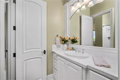 9523 SW Stonecreek Dr, Beaverton, OR 97007 - Photo 34