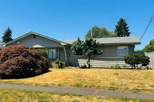 641 Bryan St, Woodburn, OR 97071 - Photo 1