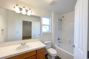 10989 SW Oneida St, Tualatin, OR 97062 - Photo 6