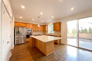 10989 SW Oneida St, Tualatin, OR 97062 - Photo 28