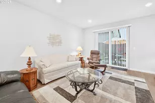 2074 S Ivy St, Cornelius, OR 97113 - Photo 4