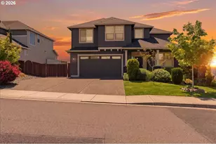 2330 E 8th Way, La Center, WA 98629 - Photo 2