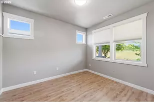 2330 E 8th Way, La Center, WA 98629 - Photo 10
