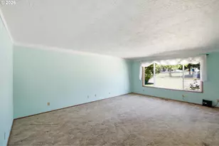 840 Clarmount St NW, Salem, OR 97304 - Photo 16