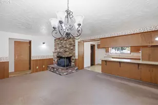 840 Clarmount St NW, Salem, OR 97304 - Photo 14
