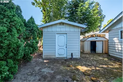 840 Clarmount St NW, Salem, OR 97304 - Photo 40