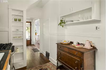 4026 SE Caruthers St, Portland, OR 97214 - Photo 16