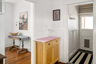 4026 SE Caruthers St, Portland, OR 97214 - Photo 32